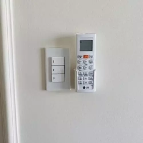 z50112803358043d25c0c41a3f917aafc8f533981edfef-min-6194